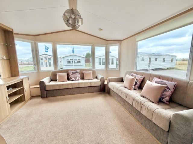 Park Home for sale in Steeple, Maldon