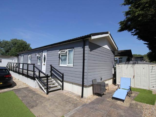 Park Home for sale in Weston-super-mare, North Somerset
