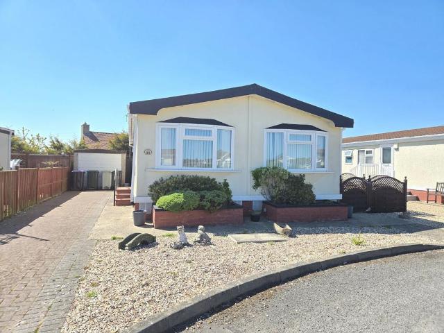 Park Home for sale in Chapel St. Leonards, Belleau