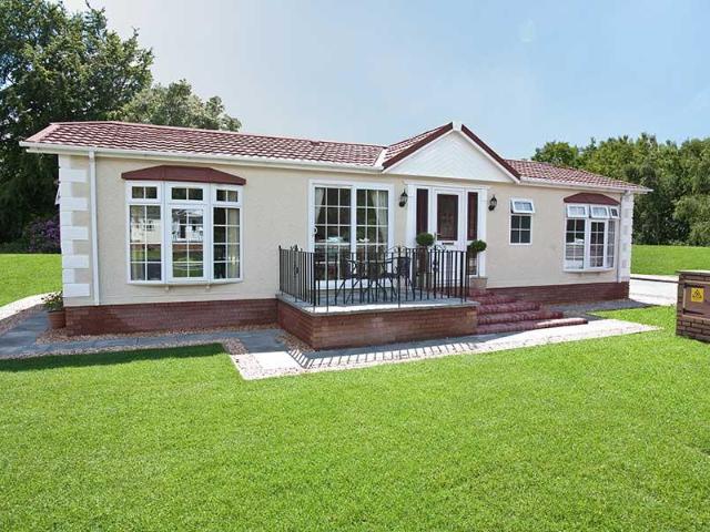 Park Home for sale in Forthampton, Worcestershire