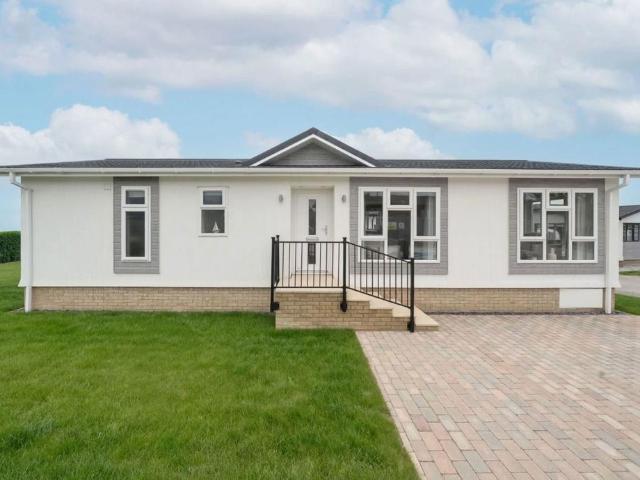 Park Home for sale in Landrake, Cornwall
