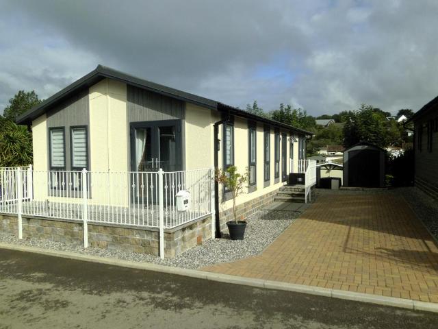 Park Home for sale in Scorrier, Cornwall