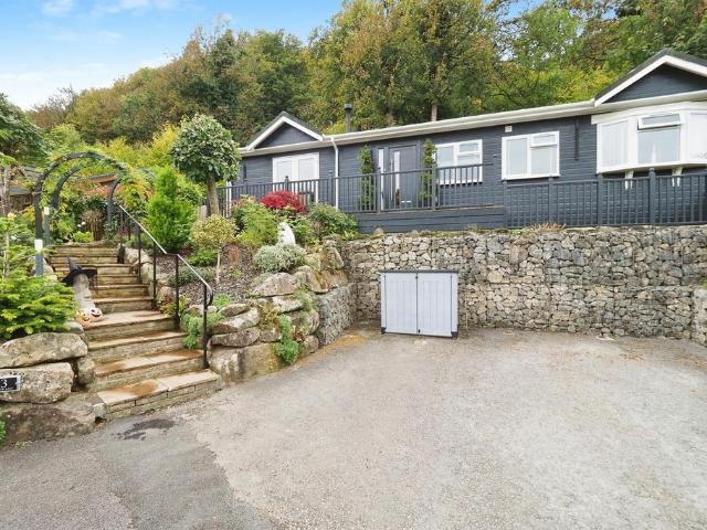 Park Home for sale in Kedleston, East Midlands