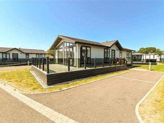 Park Home for sale in Old Milton, Ashurst Bridge