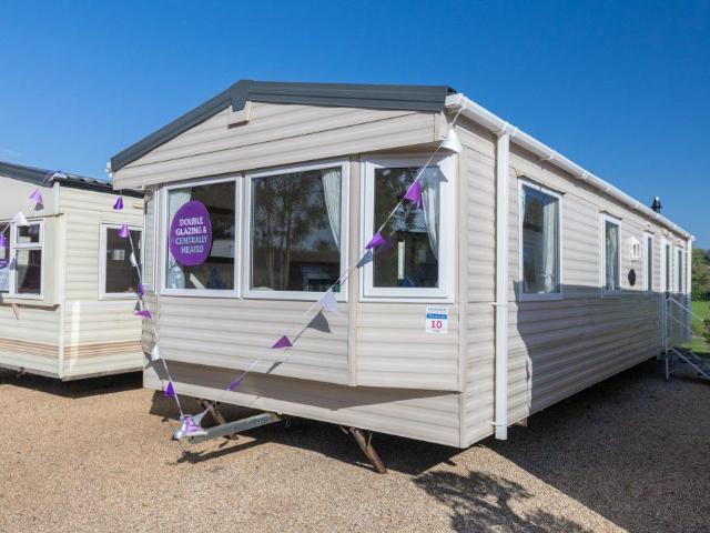 Park Home for sale in Garretts, Swale