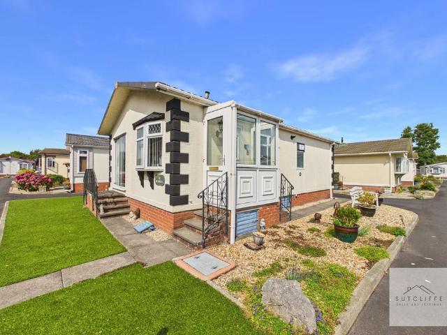 Park Home for sale in Cabus, Lancashire