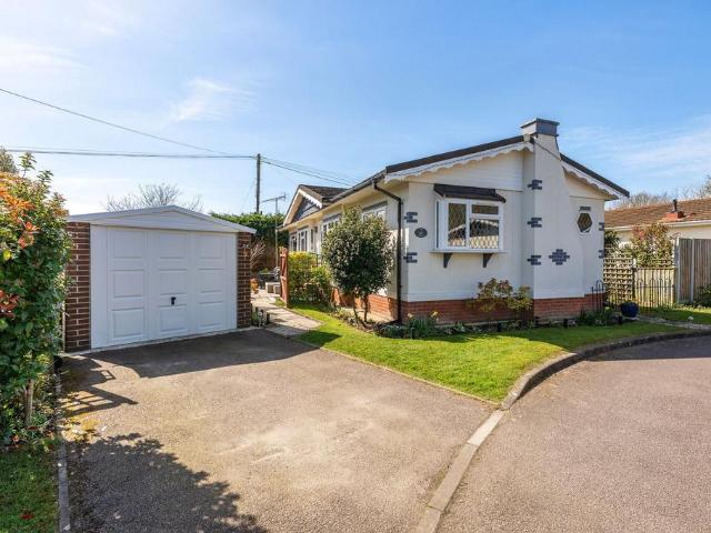Park Home for sale in Haveringland, Crostwick