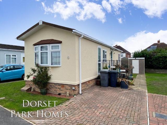 Park Home for sale in Kinson, Bournemouth