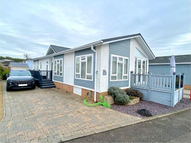 Park Home for sale in North Boarhunt, Hampshire