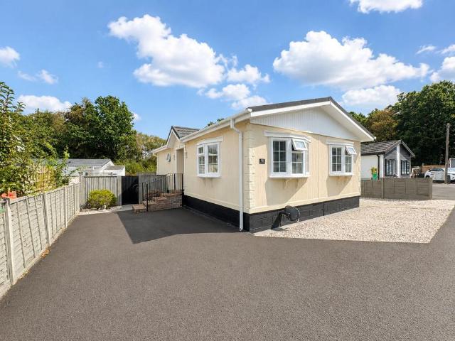 Park Home for sale in Hythe and Dibden, Ashurst Bridge