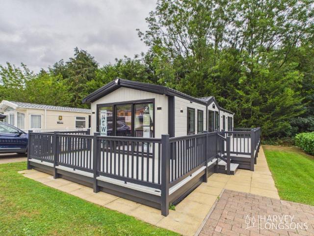 Park Home for sale in Llanedwen, Wales