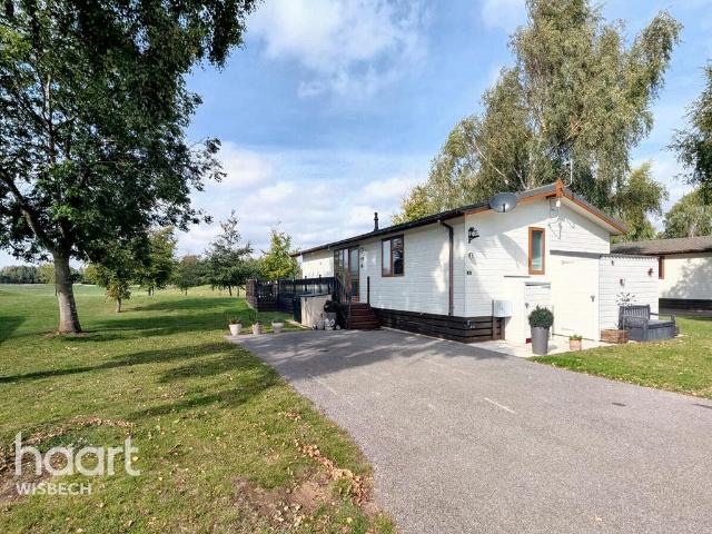 Park Home for sale in Four Gotes, Cambridgeshire