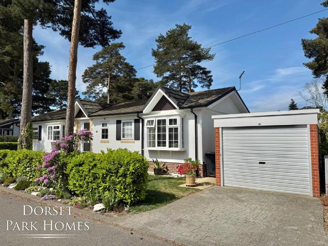 Park Home for sale in Parley Cross, Ferndown