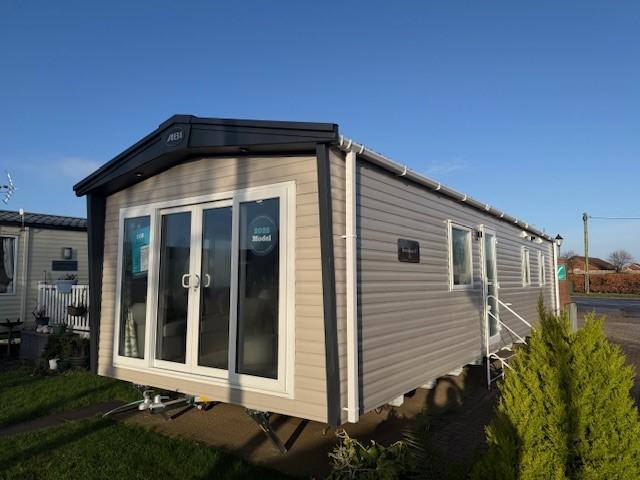 Park Home for sale in Cleethorpes, North East Lincolnshire
