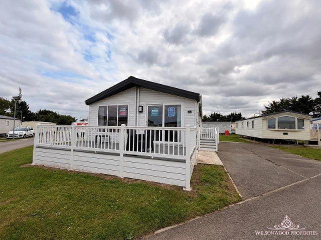 Park Home for sale in Steeple, Maldon