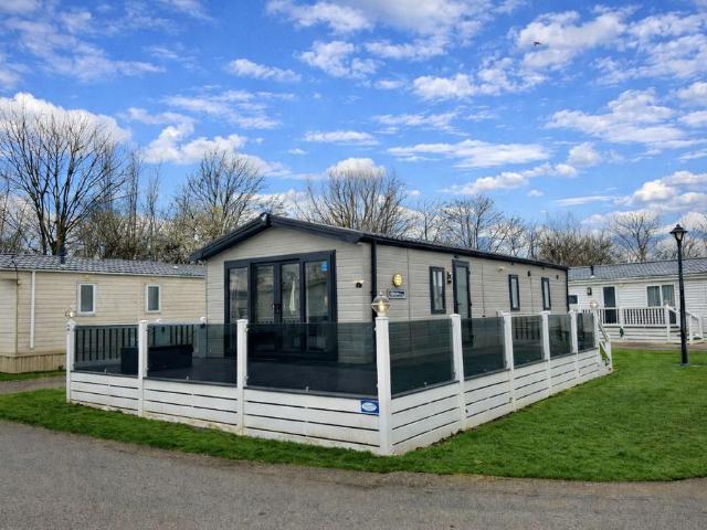 Park Home for sale in Folkestone, Kent