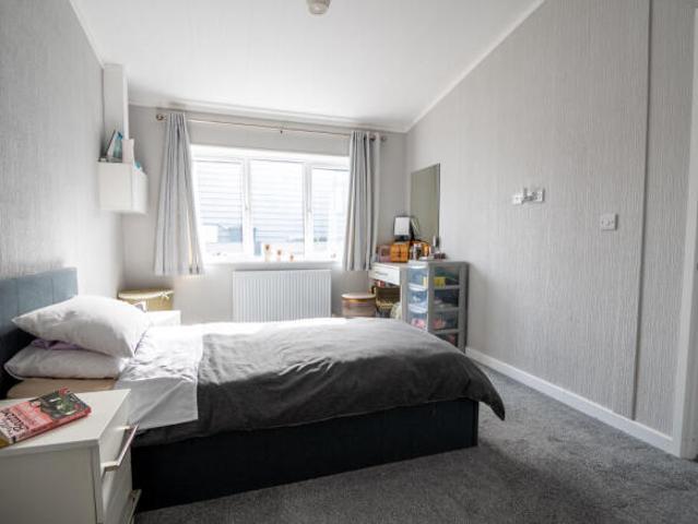 Park Home for sale in Hampshire