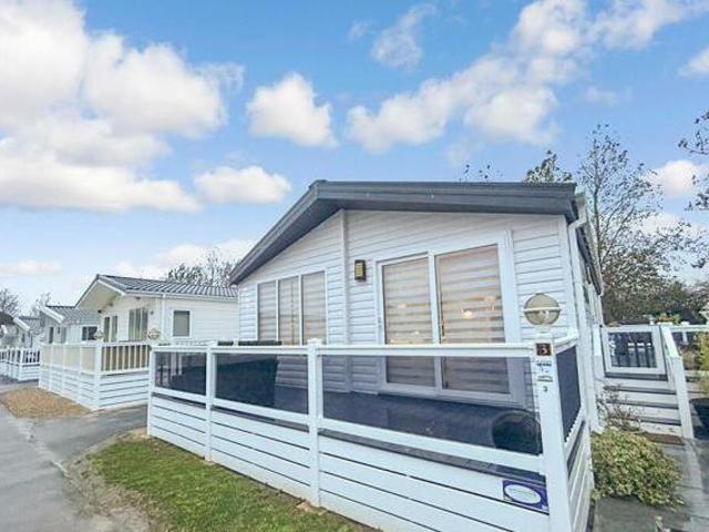 House for sale in Acol, Kent