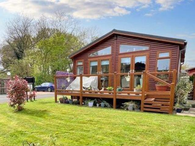 House for sale in Brayford, Lincolnshire