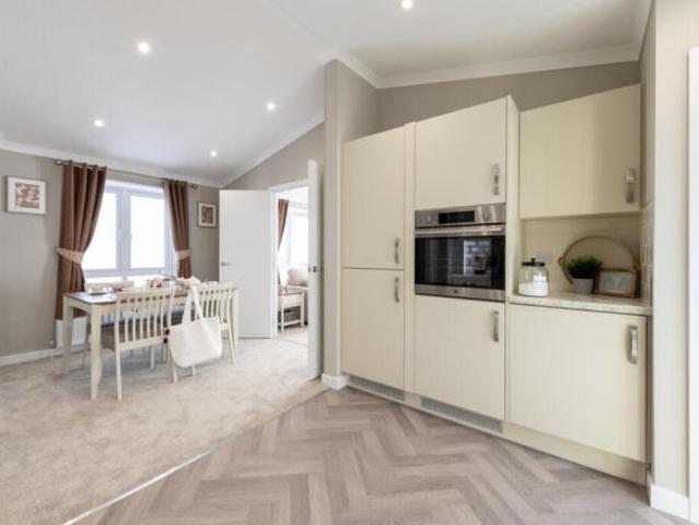 Park Home for sale in Chelmsford