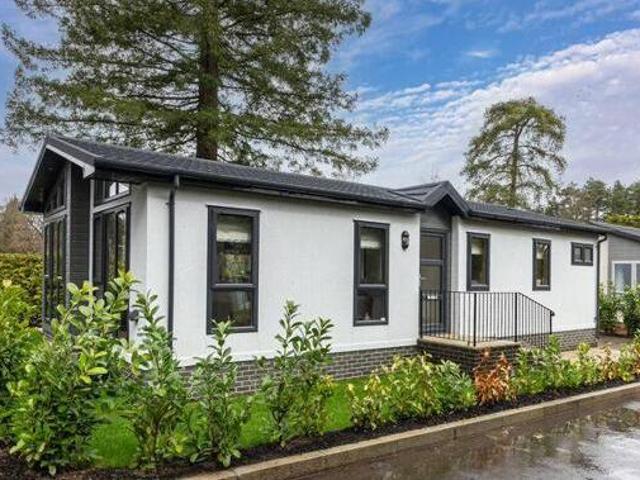 House for sale in Surrey