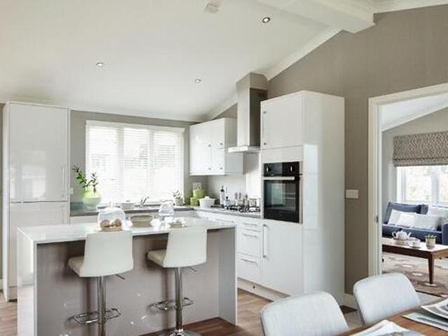 House for sale in Daws Hill, Cressex