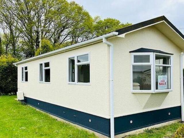 House for sale in Surrey, England