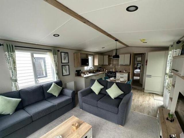 House for sale in Littlecote, West Sussex