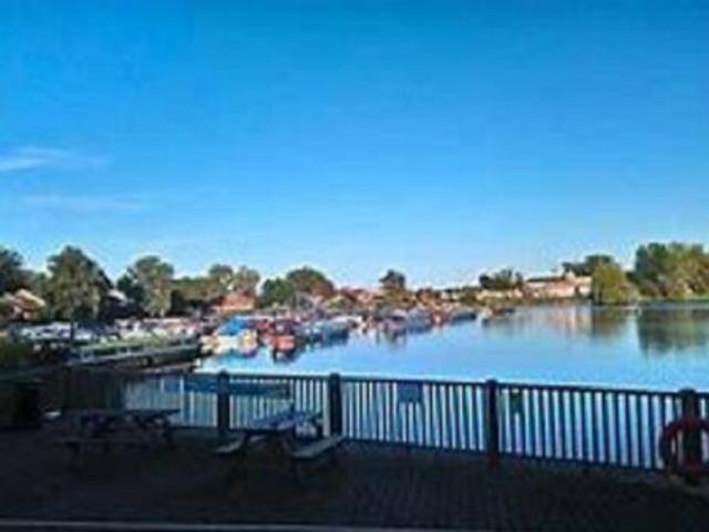 House for sale in Northampton, Northamptonshire