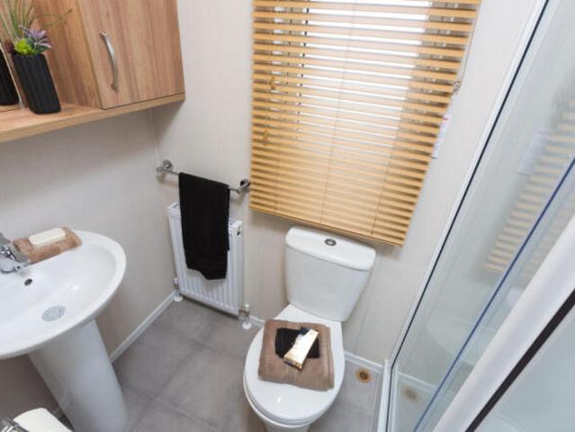 Park Home for sale in Calderstones