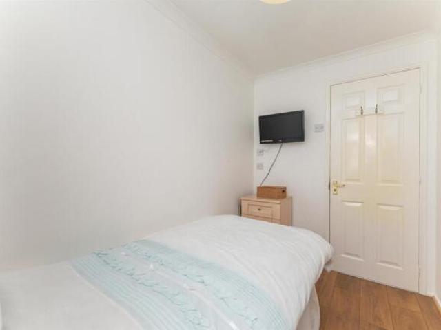 Park Home for sale in Horsforth, West Yorkshire