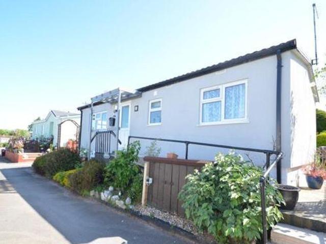 House for sale in Ringswell Park, Exeter