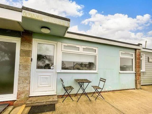 House for sale in Yaverland, Sandown