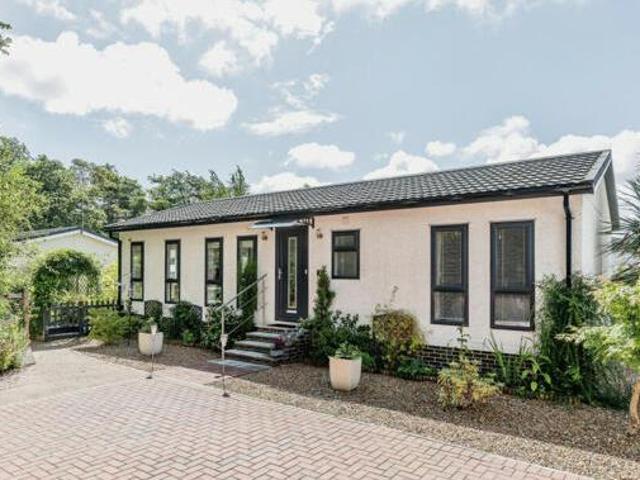House for sale in Feckenham, City Of Bristol