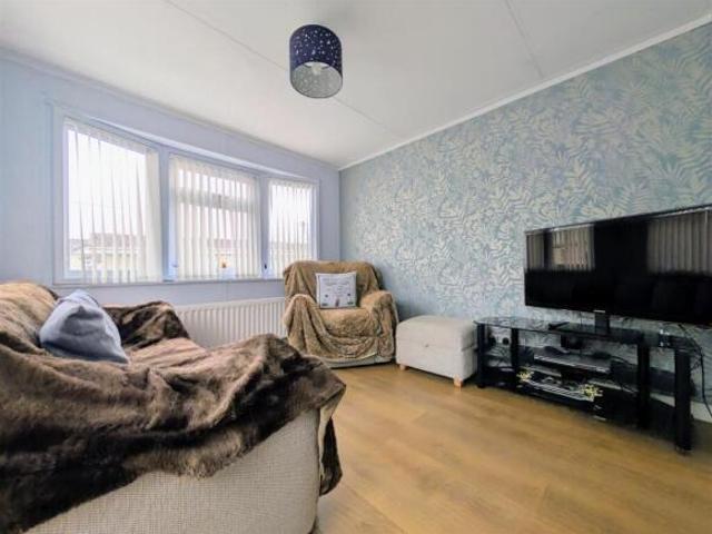 Park Home for sale in Bamfurlong, Tewkesbury