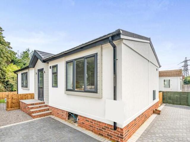 House for sale in Swindon