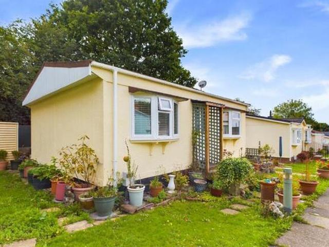 House for sale in Red Hill, Surrey