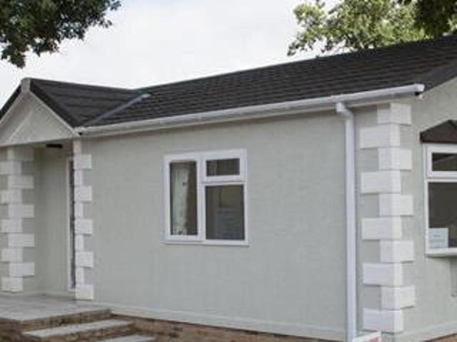 House for sale in Thatcham, West Berkshire