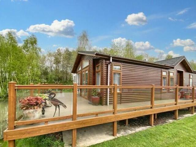 House for sale in Brayford, Lincolnshire