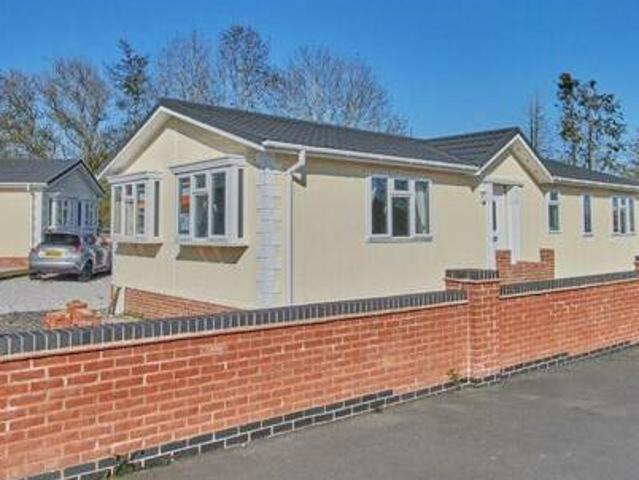 House for sale in Wykin, Barton
