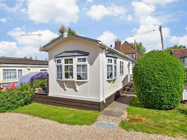 Park Home for sale in Prinsted, Littlecote