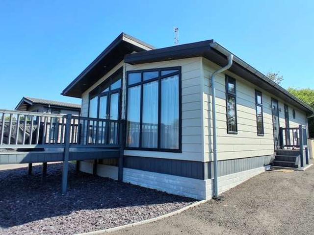 Park Home for sale in Worle, Kewstoke