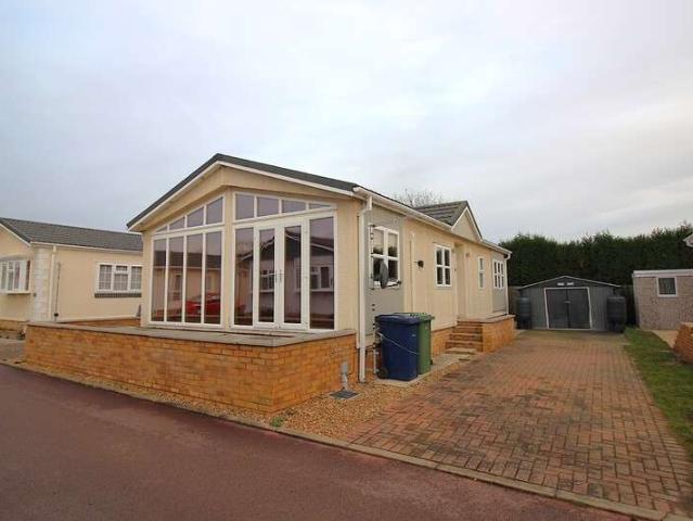 Park Home for sale in Four Gotes, Cambridgeshire