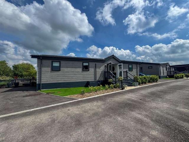 Park Home for sale in Rooksbridge, East Brent