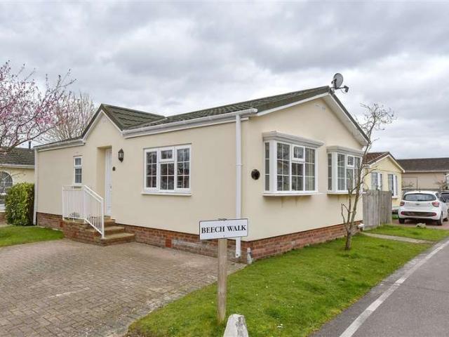 Park Home for sale in Bridgefield, Kent