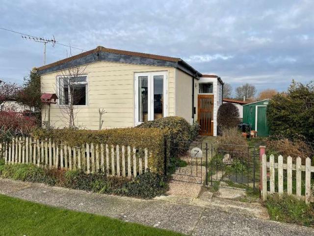 Park Home for sale in Clapham, West Sussex