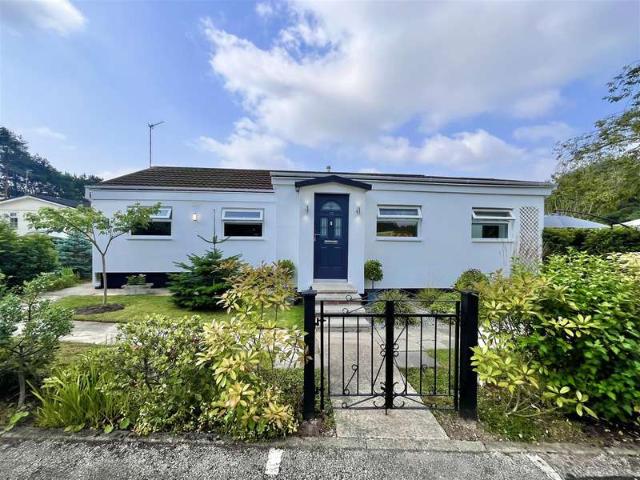 Park Home for sale in Mobberley, Wilmslow