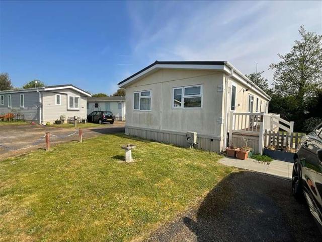 Park Home for sale in Westwood, Acol