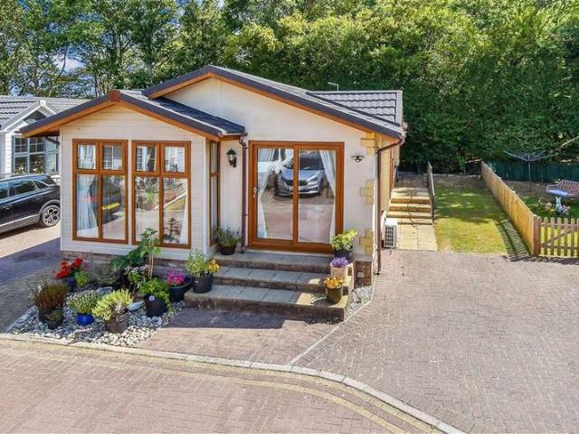 Park Home for sale in Bridgefield, Kent