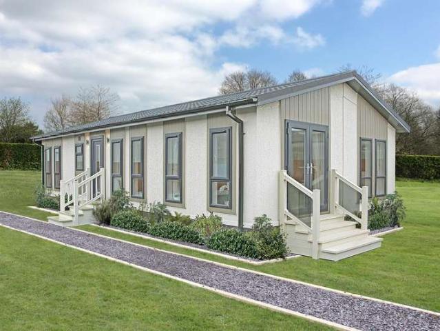 Park Home for sale in Ulleskelf, North Yorkshire